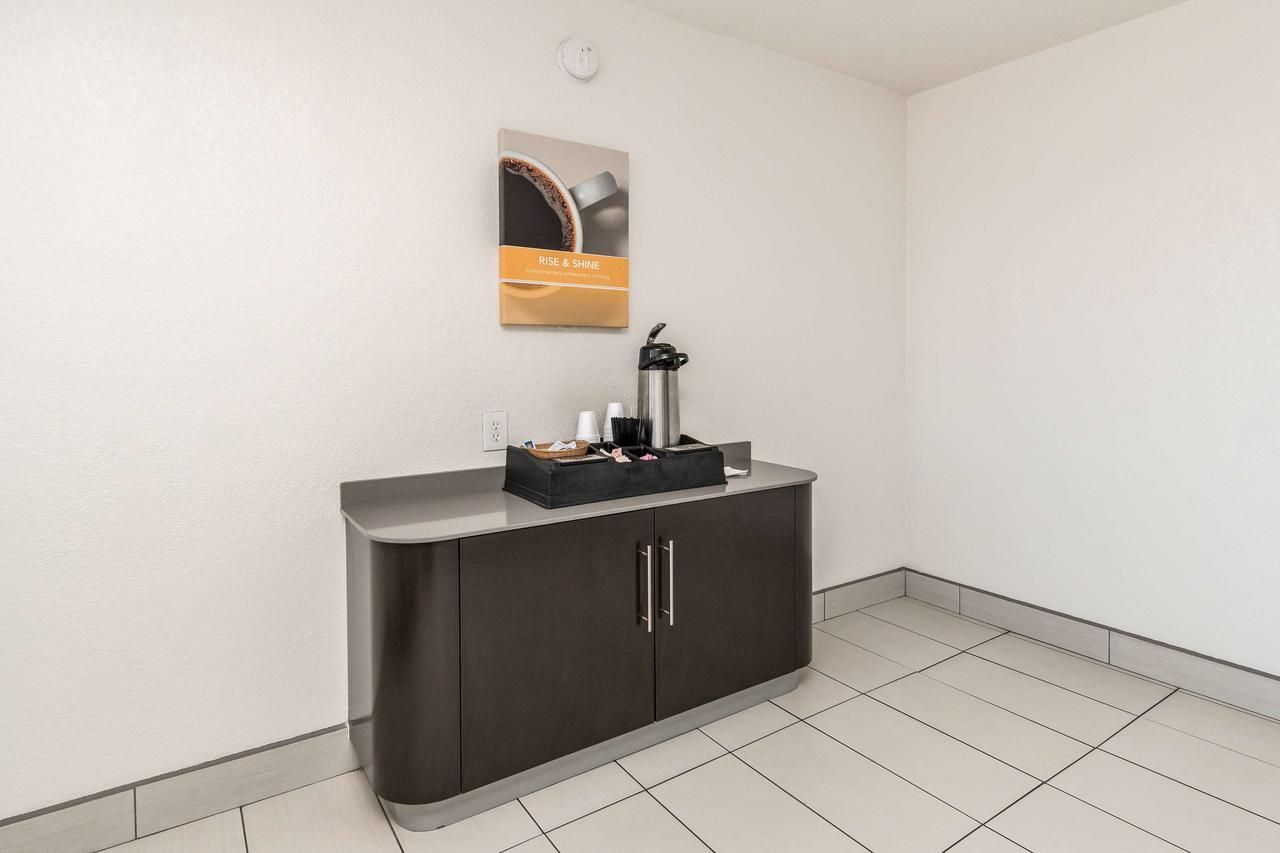 Motel 6 Fort Worth North Haltom City Εξωτερικό φωτογραφία