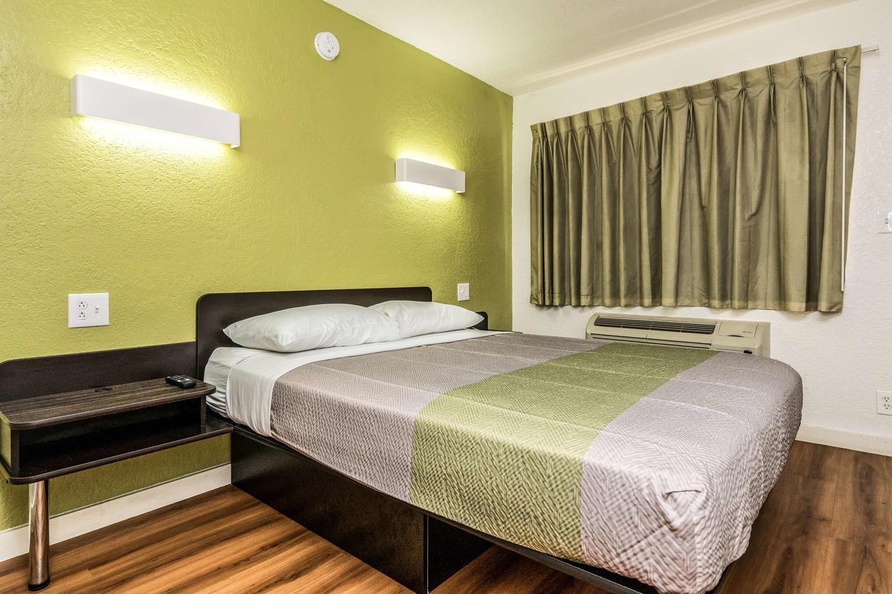 Motel 6 Fort Worth North Haltom City Εξωτερικό φωτογραφία