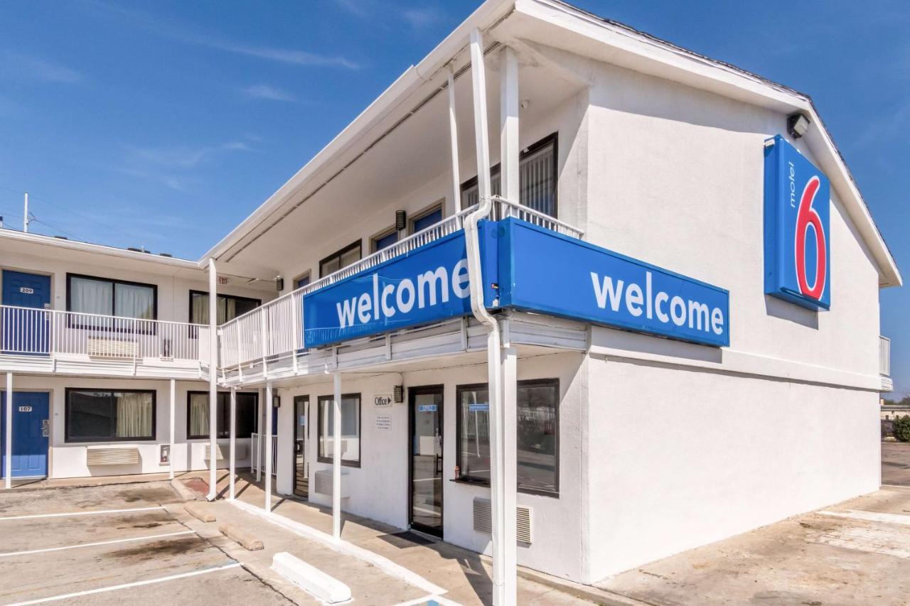 Motel 6 Fort Worth North Haltom City Εξωτερικό φωτογραφία
