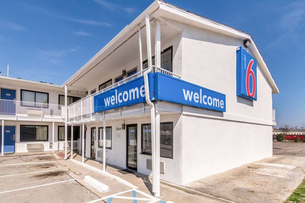 Motel 6 Fort Worth North Haltom City Εξωτερικό φωτογραφία